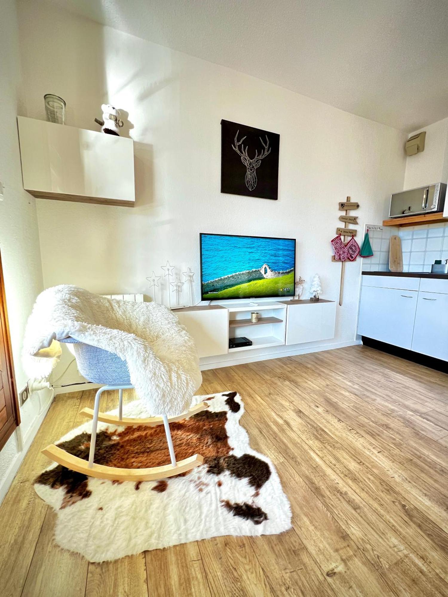 Ferienwohnung La Joue Du Loup, Aux Pieds Des Pistes Et Vue Sur Montagnes Exterior foto